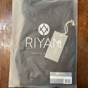 Riyan Ember Legging in Obsidian